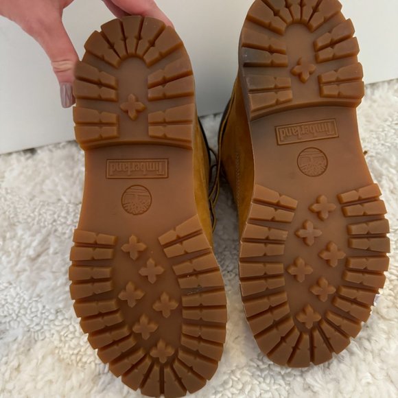 Timberlands - Picture 7 of 8